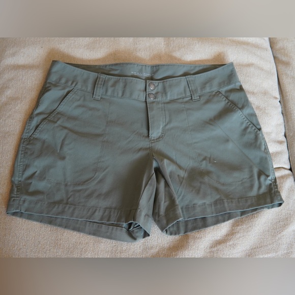 Columbia Pants - Columbia Shorts, Size 10
